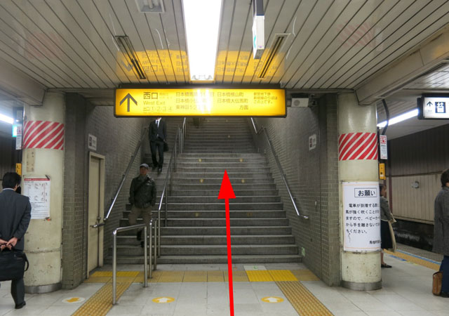 馬喰町駅下りホームから3